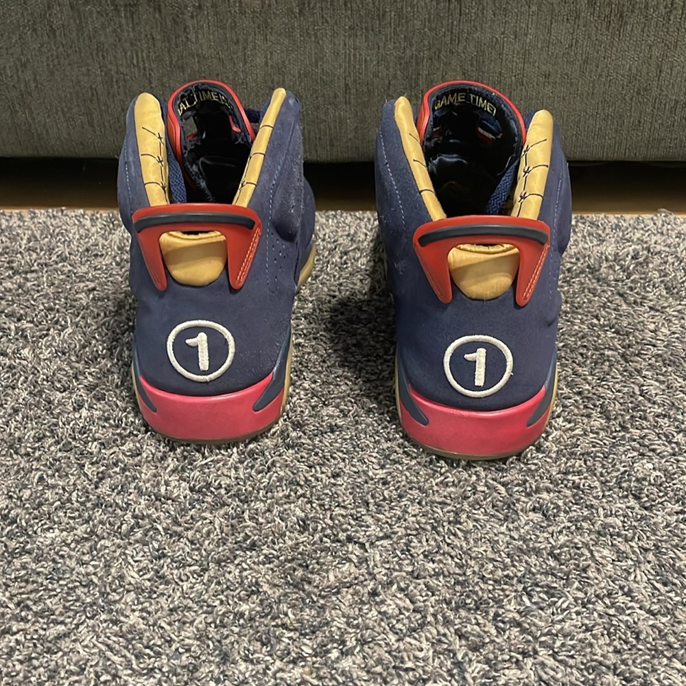 2009 Doernbecher Jordan 6 - Picture 4 of 7